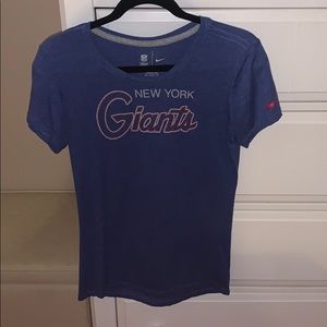 Women’s Nike NY Giants short sleeve